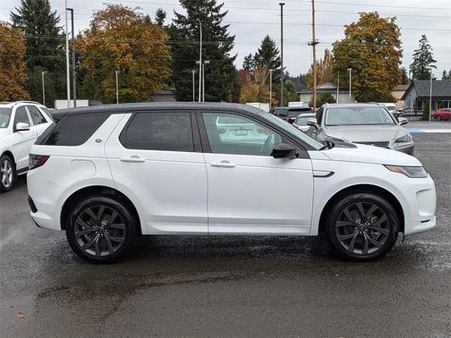 2022 Land Rover Discovery Sport R-Dynamic SE