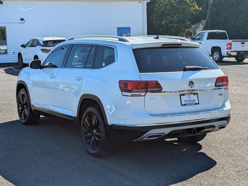 2019 Volkswagen Atlas 3.6L SEL Premium