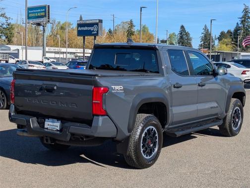 2024 Toyota Tacoma TRD Off Road