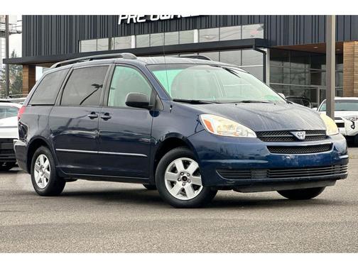 2005 Toyota Sienna LE