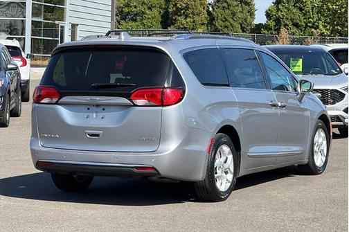 2020 Chrysler Pacifica Limited