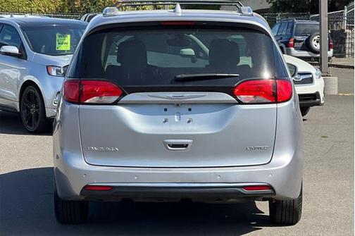 2020 Chrysler Pacifica Limited