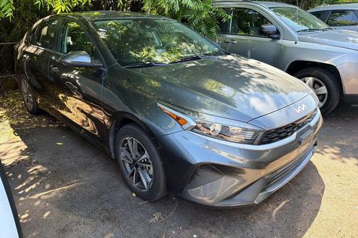 Gray 2024 Kia Forte LXS