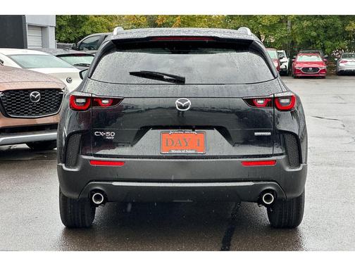 2025 Mazda CX-50 2.5 S Preferred Package