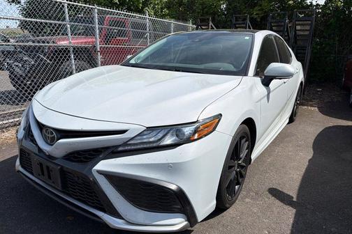 Ice Edge 2022 Toyota Camry XSE