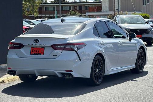 Ice Edge 2022 Toyota Camry XSE
