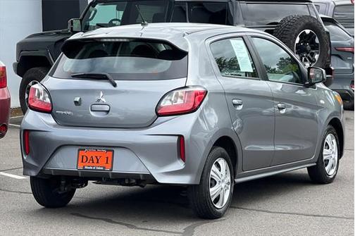 2022 Mitsubishi Mirage ES