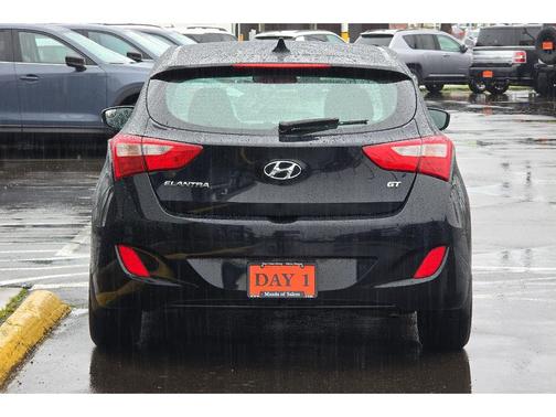 2016 Hyundai Elantra GT Base