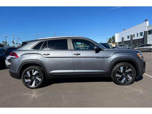 2024 Volkswagen Atlas Cross Sport 2.0T SE w/Technology 4MOTION