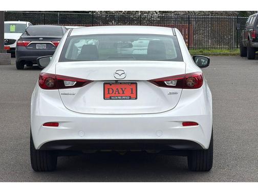 2017 Mazda Mazda3 Sport