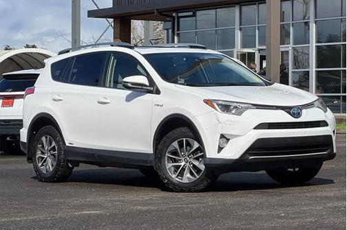2018 Toyota RAV4 Hybrid XLE