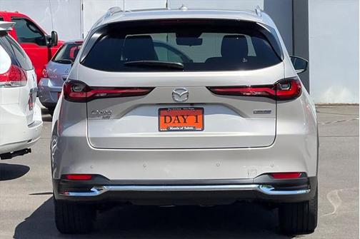 2025 Mazda CX-90 PHEV Premium Plus