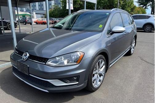 2017 Volkswagen Golf Alltrack TSI SEL