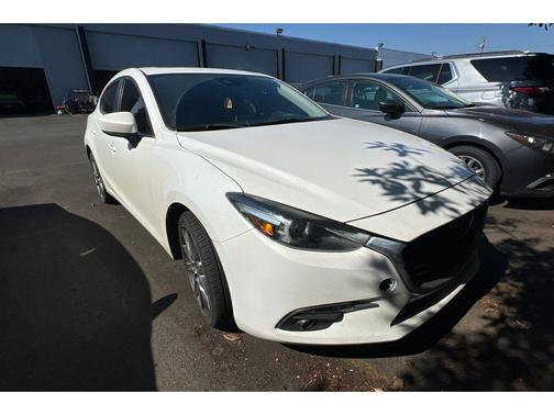 2018 Mazda Mazda3 Grand Touring
