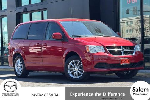 Redline 2 Coat Pearl 2013 Dodge Grand Caravan SXT
