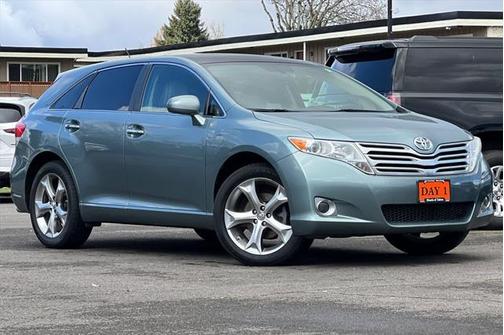 2010 Toyota Venza Base