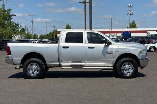 Bright Silver Metallic Clearcoat 2015 RAM 3500 Tradesman
