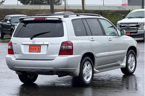 2005 Toyota Highlander Base