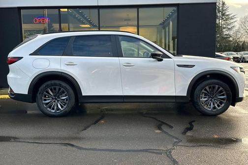 Rhodium White Premium 2026 Mazda CX-70 PHEV SC