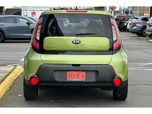 2015 Kia Soul Base