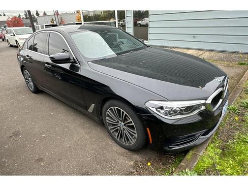 2018 BMW 530 530i