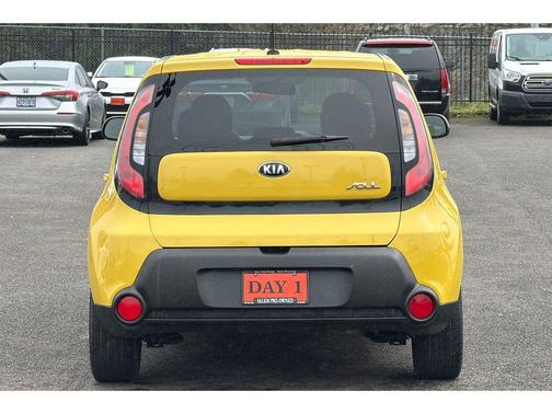 2015 Kia Soul +
