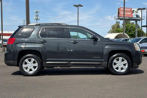 Ashen Gray Metallic 2014 GMC Terrain SLE-2