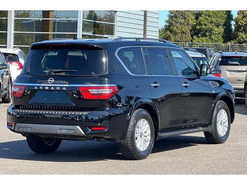 2022 Nissan Armada SV 4WD