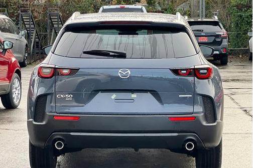 2025 Mazda CX-50 2.5 S Preferred Package