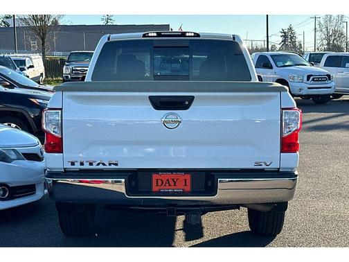 2018 Nissan Titan SV