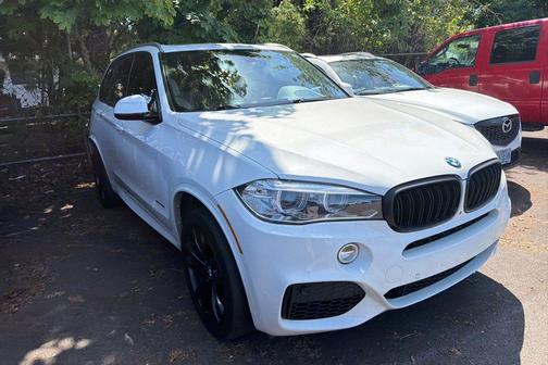 Alpine White 2017 BMW X5 xDrive50i