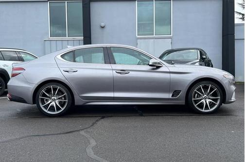 2023 Genesis G70 2.0T AWD