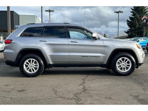 2020 Jeep Grand Cherokee Laredo