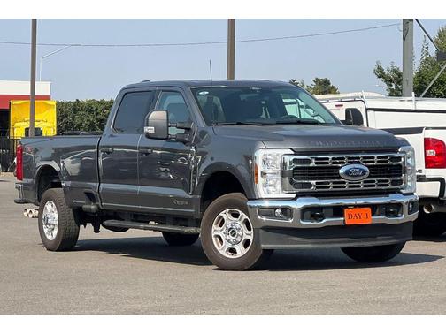 2025 Ford F-350 XLT