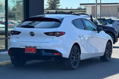 Snowflake White Pearl Mica 2026 Mazda Mazda3 AWD