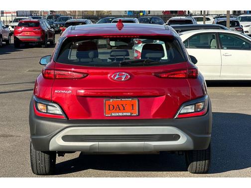 2023 Hyundai KONA SE