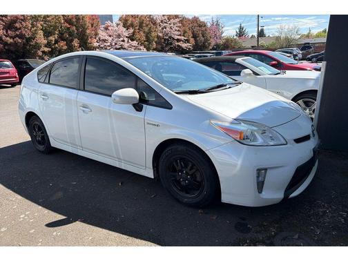2015 Toyota Prius Three
