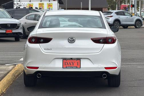 Snowflake White Pearl Mica 2026 Mazda Mazda3 FWD