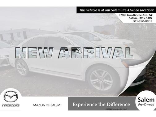 Candy White 2013 Volkswagen Passat 2.0 TDI SE w/ Sunroof