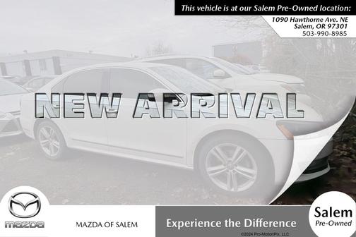 Candy White 2013 Volkswagen Passat 2.0 TDI SE w/ Sunroof