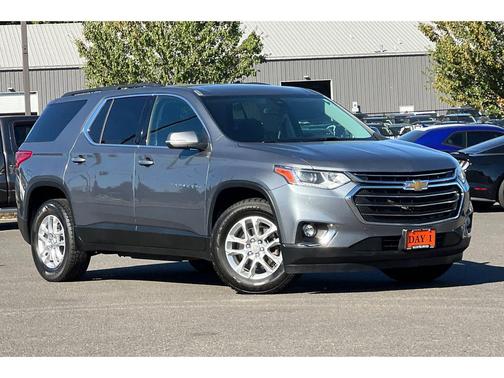 2021 Chevrolet Traverse LT Cloth