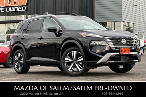 Super Black 2025 Nissan Rogue SL