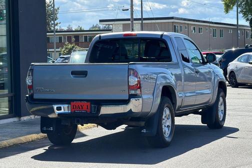 Silver Sky Metallic 2014 Toyota Tacoma Base