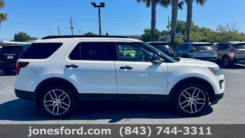 2019 Ford Explorer SPORT