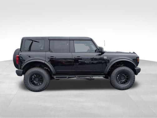 Shadow Black 2026 Ford Bronco Big Bend