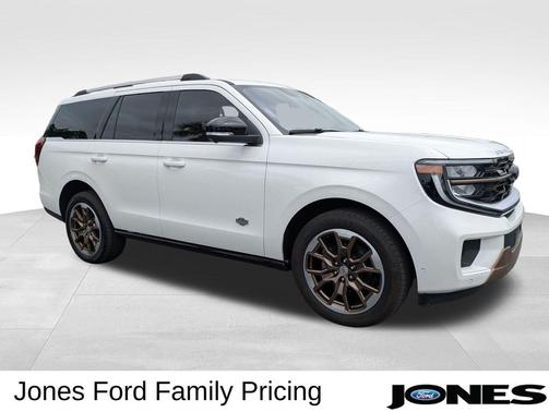 Star White Metallic Tri-Coat 2025 Ford Expedition King Ranch