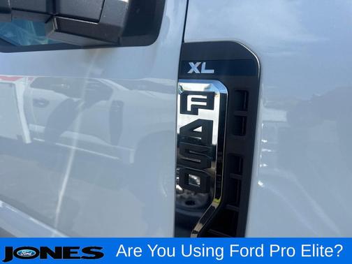 Oxford White 2026 Ford F-450 XL