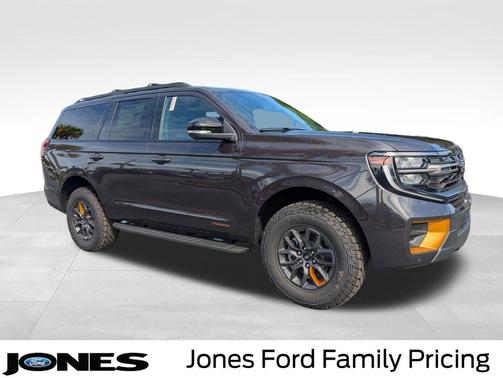Dark Matter Gray Metallic 2026 Ford Expedition Tremor