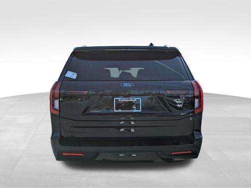 Agate Black Metallic 2026 Ford Expedition Platinum