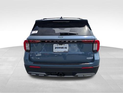 Vapor Blue Metallic 2026 Ford Explorer Active